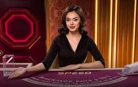 Layar verifikasi keamanan sebobet dengan ikon gembok dan tanda centang hijau